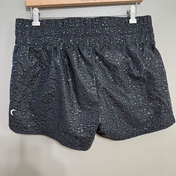 Zyia Active black high waisted black bubble short size Large - Picture 2 of 7